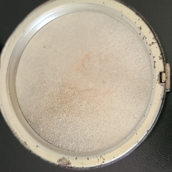 Vintage powder compact - Picture 6 of 9